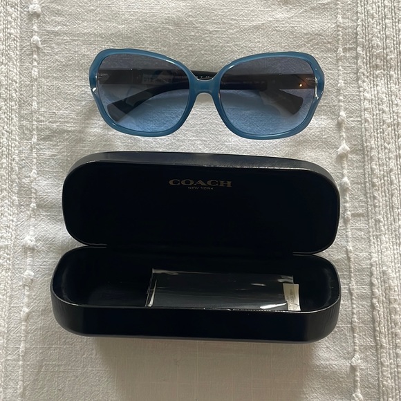 Coach Sunglasses - Picture 1 of 2